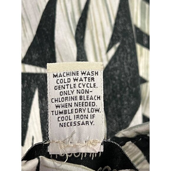 Cooke Street Honolulu XL Extra Large Black Palm Leaf Aloha Hawaiian Casual EUC - Picture 6 of 6